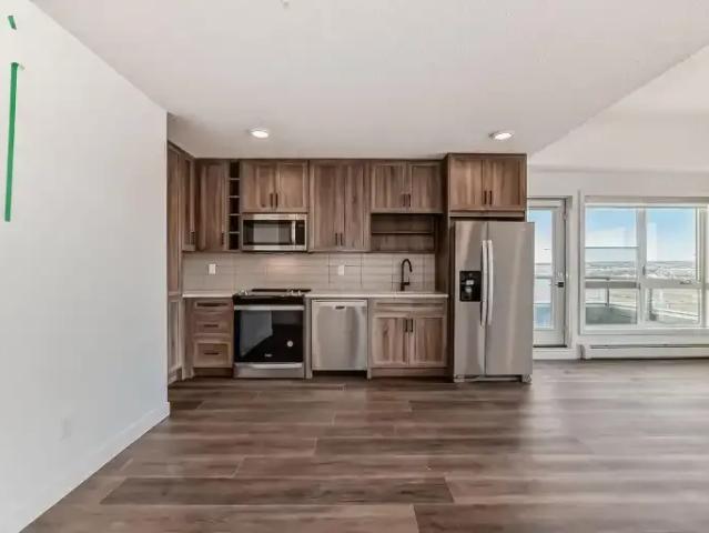 For Rent 2 Bedroom Condo Calgary AB DS102846205