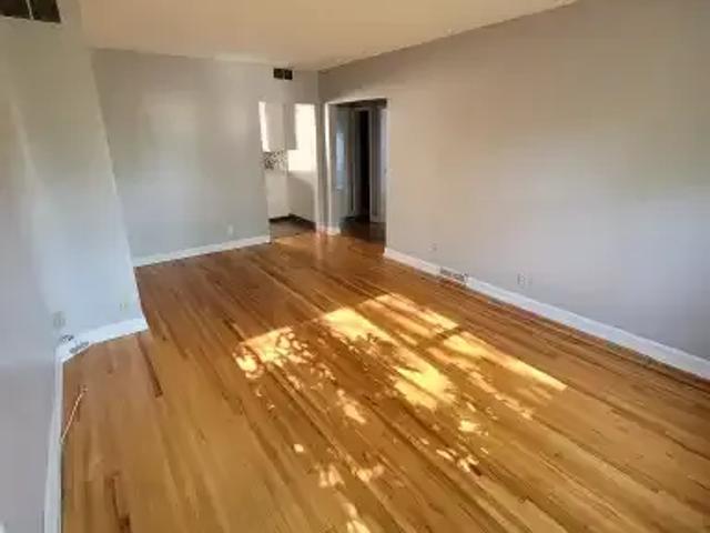 For Rent 2 Bedroom Condo Calgary AB DS103060456