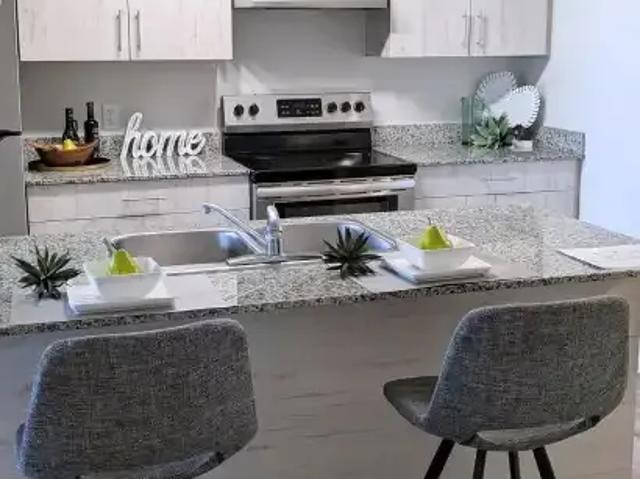 For Rent 2 Bedroom Condo Calgary AB DS103151690