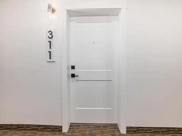 For Rent 2 Bedroom Condo Calgary AB DS103322645