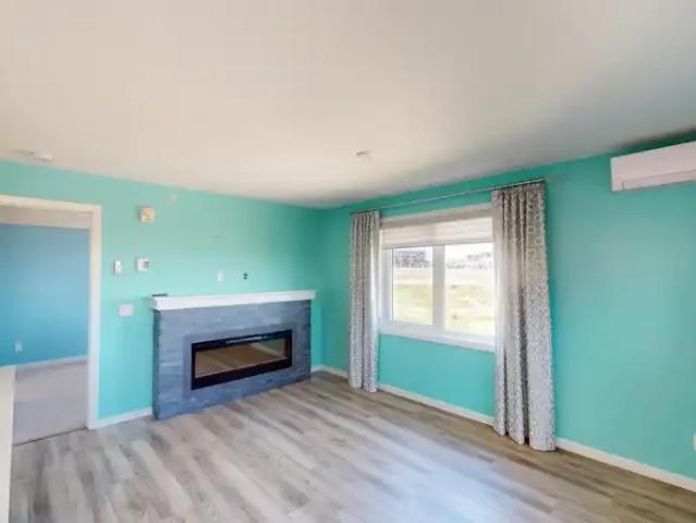 For Rent 2 Bedroom Condo Calgary AB DS103411221