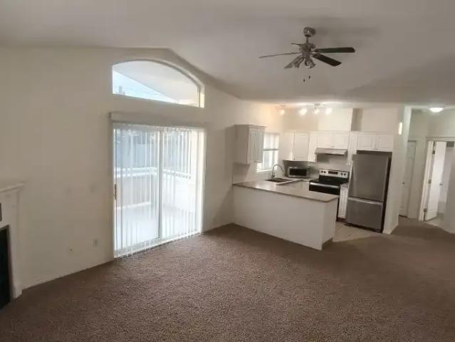 For Rent 2 Bedroom Condo Calgary AB DS103579336