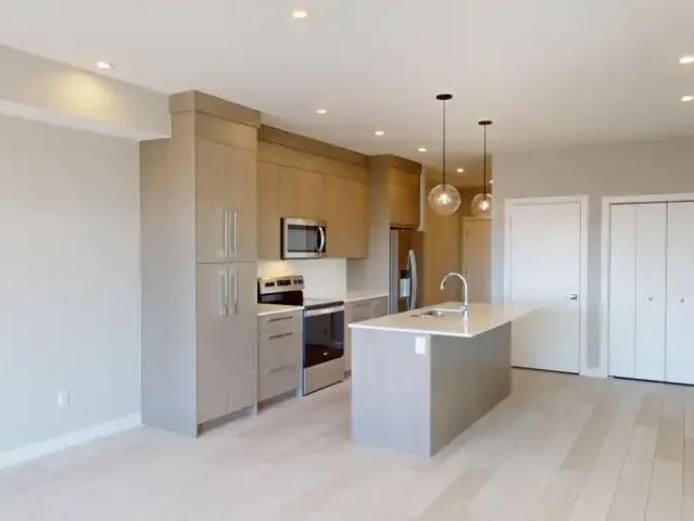 For Rent 2 Bedroom Condo Calgary AB DS103695183