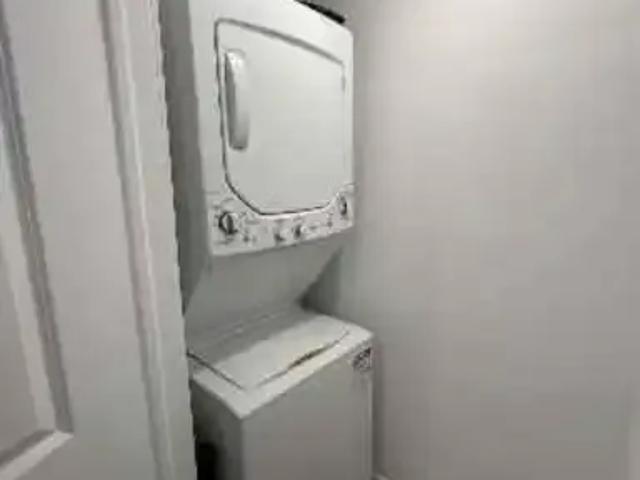 For Rent 2 Bedroom Condo Calgary AB DS104066927