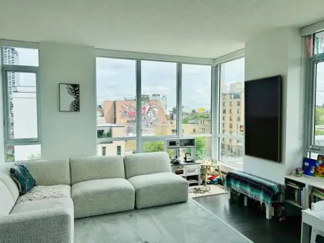 For Rent 2 Bedroom Condo Calgary AB DS104142199