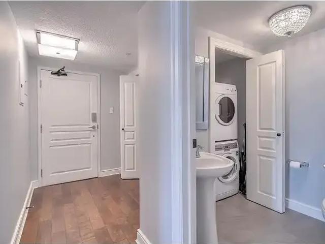 For Rent 2 Bedroom Condo Calgary AB DS104142694