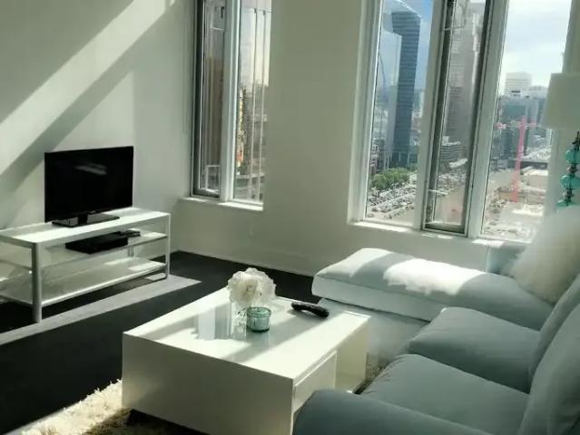 For Rent 2 Bedroom Condo Calgary AB DS104178861