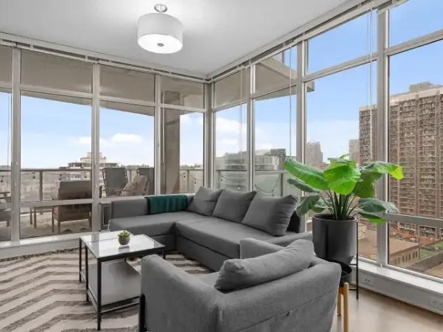 For Rent 2 Bedroom Condo Calgary AB DS104179061
