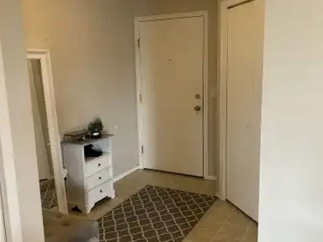 For Rent 2 Bedroom Condo Calgary AB DS104179596