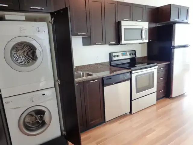 For Rent 2 Bedroom Condo Calgary AB DS104179659