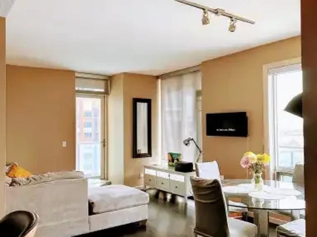For Rent 2 Bedroom Condo Calgary AB DS104179756