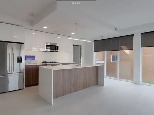 For Rent 2 Bedroom Condo Calgary AB DS104180439