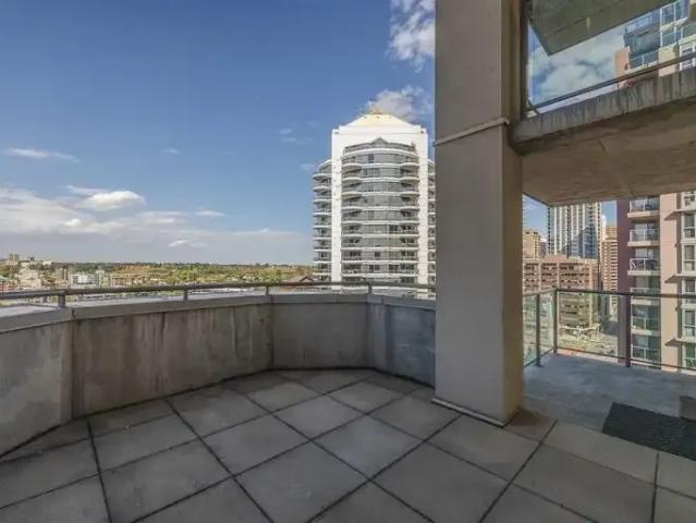 For Rent 2 Bedroom Condo Calgary AB DS104180768