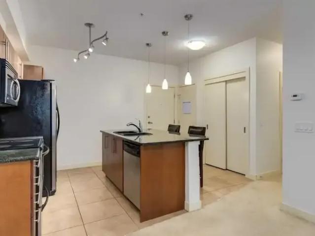For Rent 2 Bedroom Condo Calgary AB DS104181082