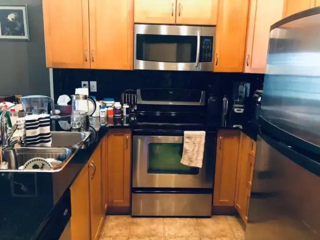 For Rent 2 Bedroom Condo Calgary AB DS104181155