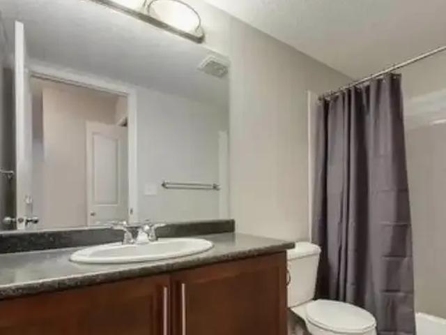 For Rent 2 Bedroom Condo Calgary AB DS104181195