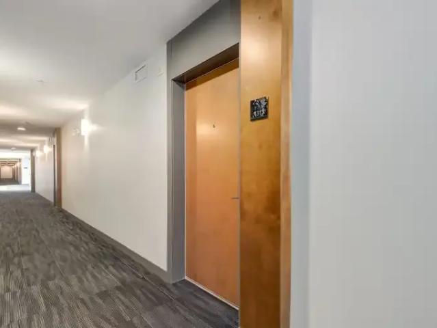 For Rent 2 Bedroom Condo Calgary AB DS104181270