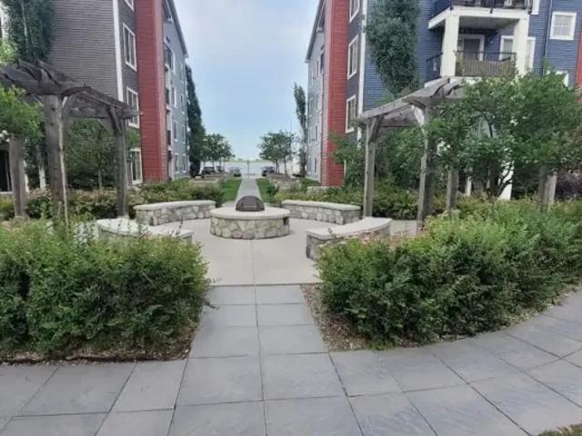 For Rent 2 Bedroom Condo Calgary AB DS104181398