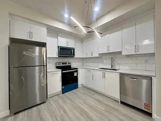 For Rent 2 Bedroom Condo Calgary AB DS104181554