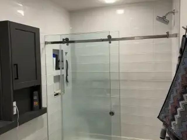 For Rent 2 Bedroom Condo Calgary AB DS104181889