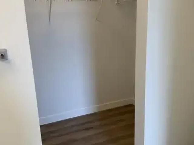 For Rent 2 Bedroom Condo Calgary AB DS104181901