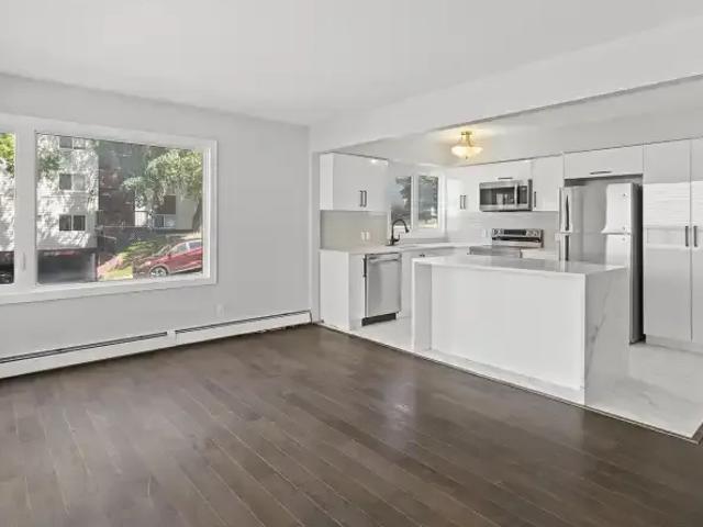 For Rent 2 Bedroom Condo Calgary AB DS104182007