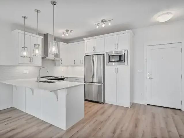 For Rent 2 Bedroom Condo Calgary AB DS104182786