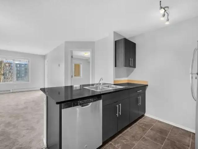 For Rent 2 Bedroom Condo Calgary AB DS104182855