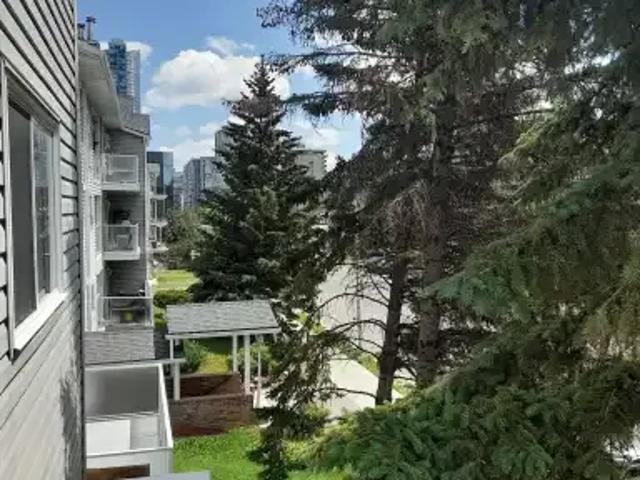For Rent 2 Bedroom Condo Calgary AB DS104183071