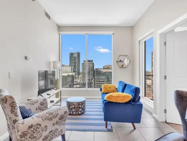 For Rent 2 Bedroom Condo Calgary AB DS104223766