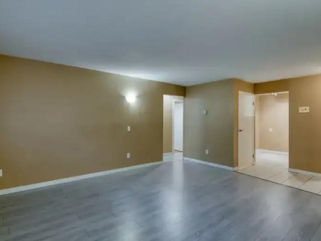 For Rent 2 Bedroom Condo Calgary AB DS104224347