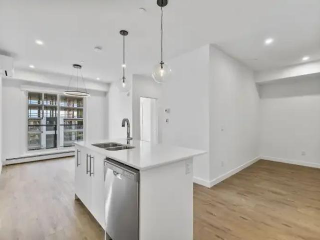 For Rent 2 Bedroom Condo Calgary AB DS104362521