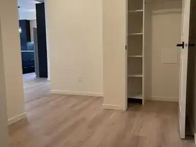 For Rent 2 Bedroom Condo Calgary AB DS104362609