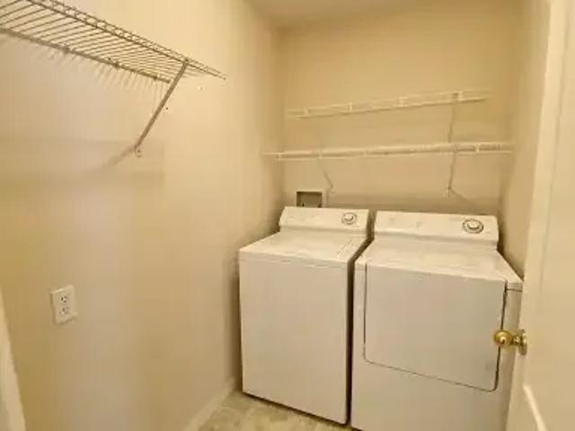 For Rent 2 Bedroom Condo Calgary AB DS104362971
