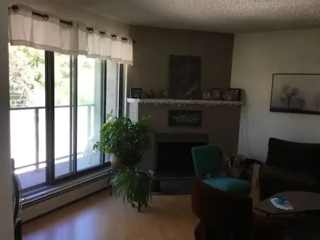 For Rent 2 Bedroom Condo Calgary AB DS104322281