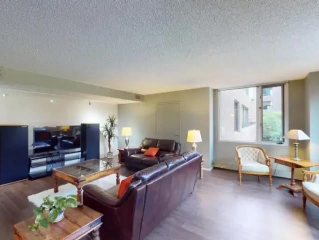 For Rent 2 Bedroom Condo Calgary AB DS104470830