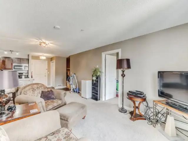 For Rent 2 Bedroom Condo Calgary AB DS104401389