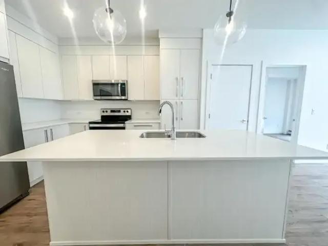 For Rent 2 Bedroom Condo Calgary AB DS104401417