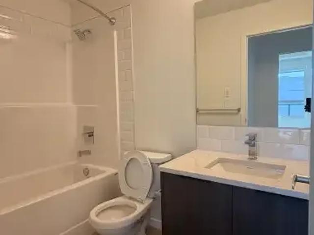 For Rent 2 Bedroom Condo Calgary AB DS104401544