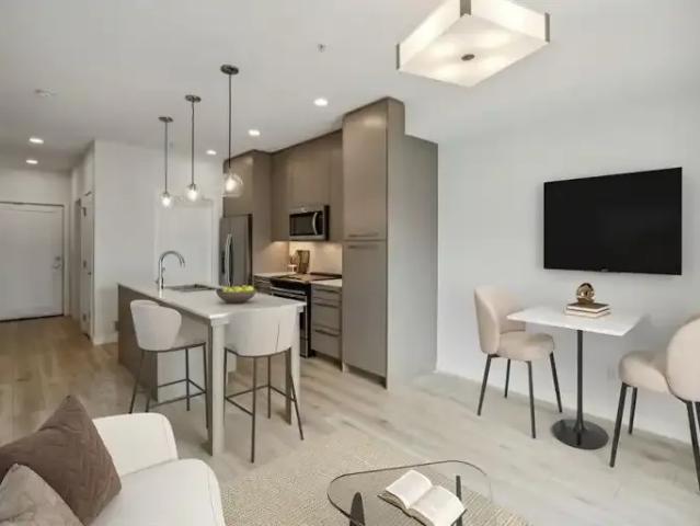 For Rent 2 Bedroom Condo Calgary AB DS104401529