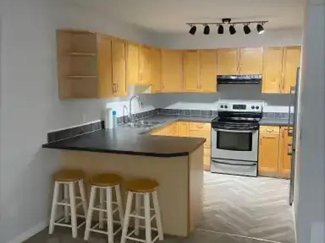 For Rent 2 Bedroom Condo Calgary AB DS104433833