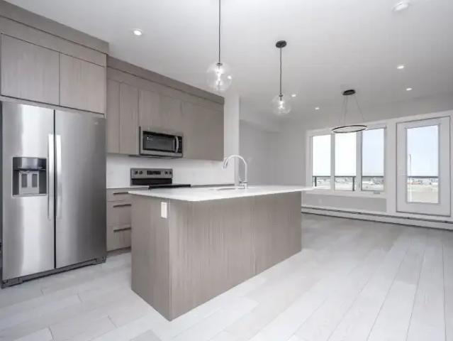 For Rent 2 Bedroom Condo Calgary AB DS104434120