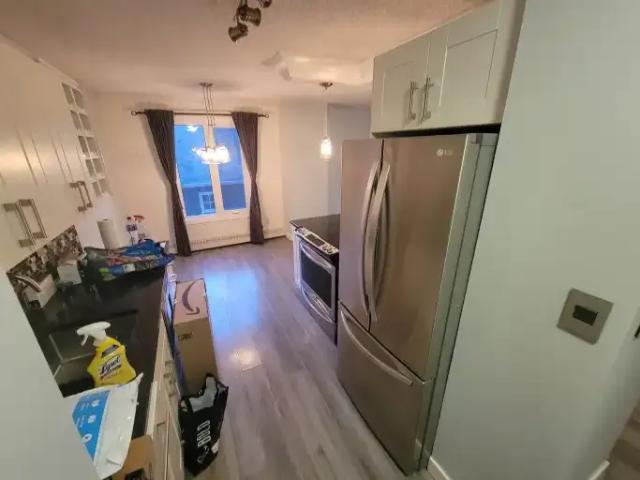 For Rent 2 Bedroom Condo Calgary AB DS104434252
