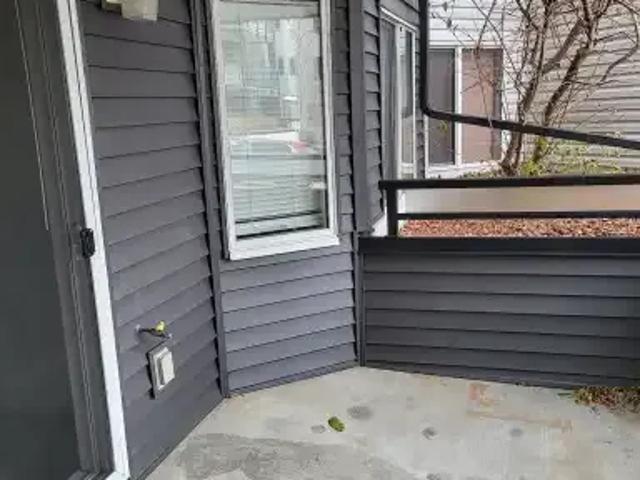 For Rent 2 Bedroom Condo Calgary AB DS104434338