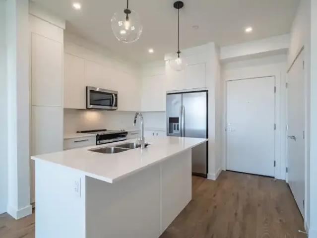 For Rent 2 Bedroom Condo Calgary AB DS104563540