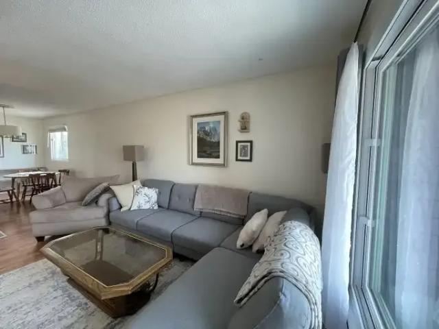 For Rent 2 Bedroom Condo Calgary AB DS104598207