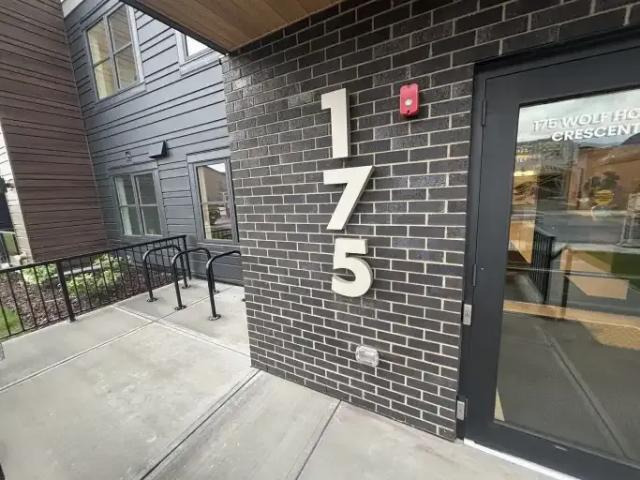 For Rent 2 Bedroom Condo Calgary AB DS104535468