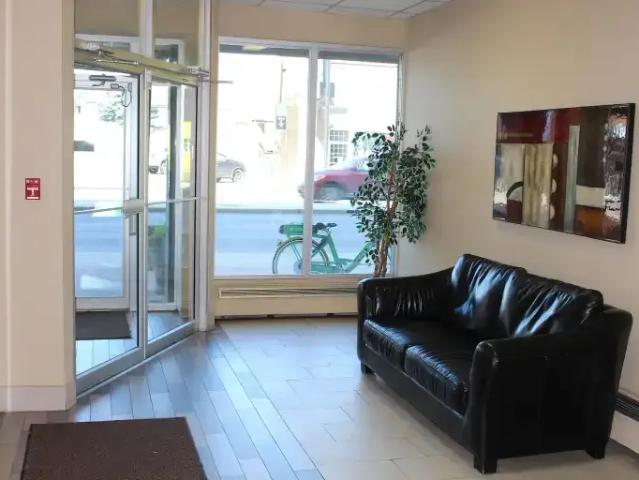 For Rent 2 Bedroom Condo Calgary AB DS104888182
