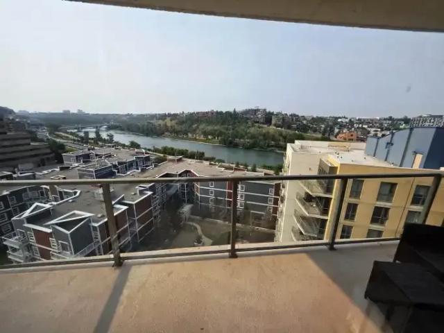 For Rent 2 Bedroom Condo Calgary AB DS104940825