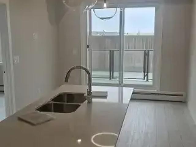 For Rent 2 Bedroom Condo Calgary AB DS105047804